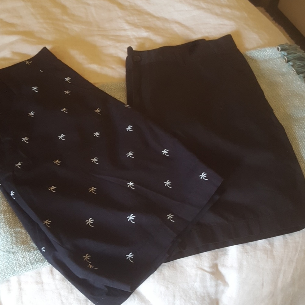 SOLD SOLD MEN'S H&M 2 pairs  SHORTS